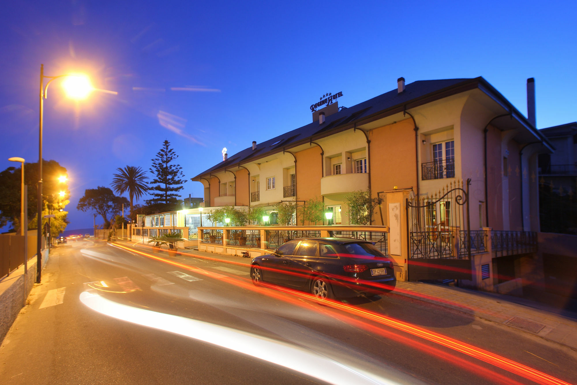 Regent Beach Hotel & Apartments Reggio di Calabria Zewnętrze zdjęcie