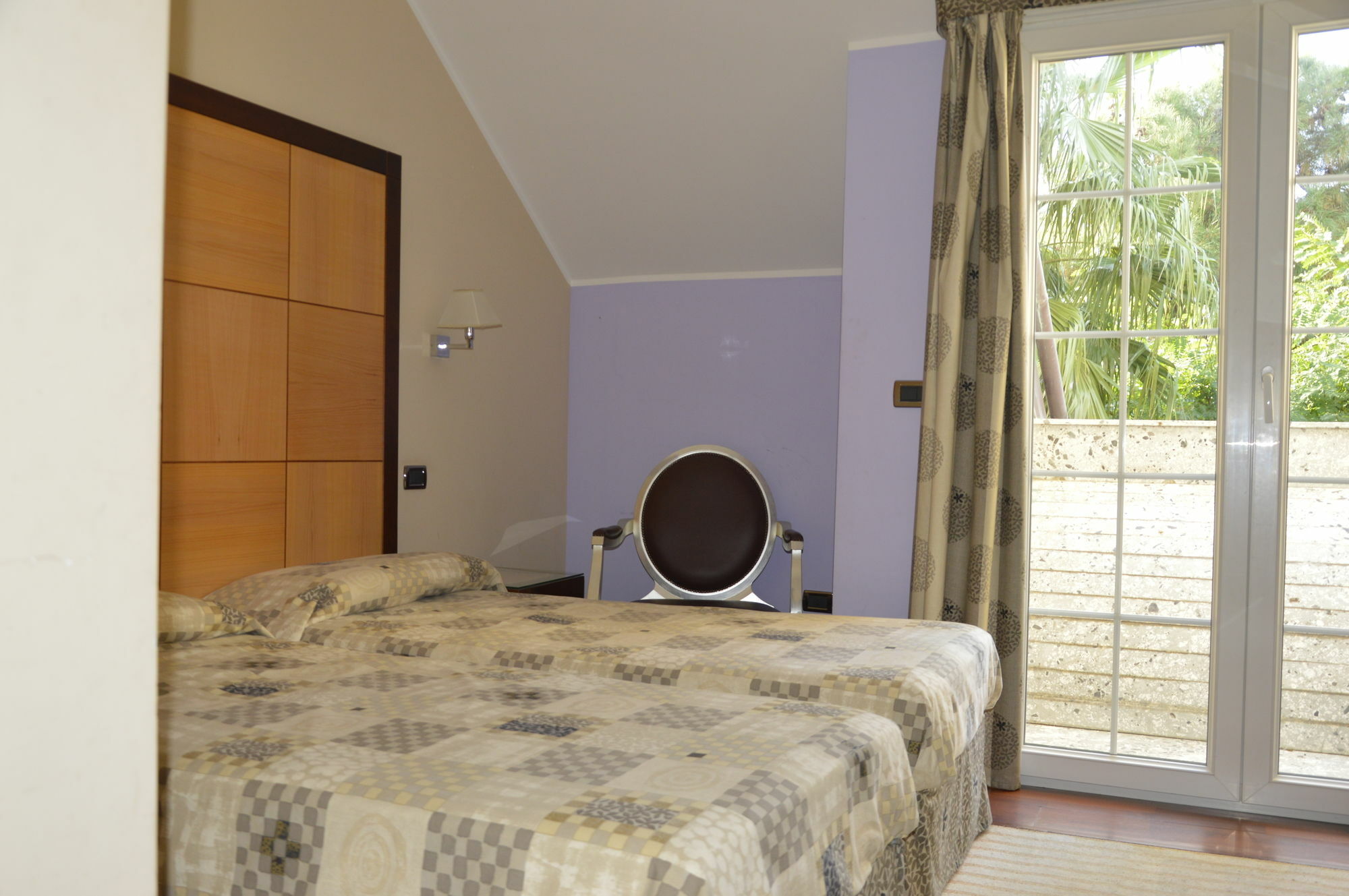 Regent Beach Hotel & Apartments Reggio di Calabria Zewnętrze zdjęcie